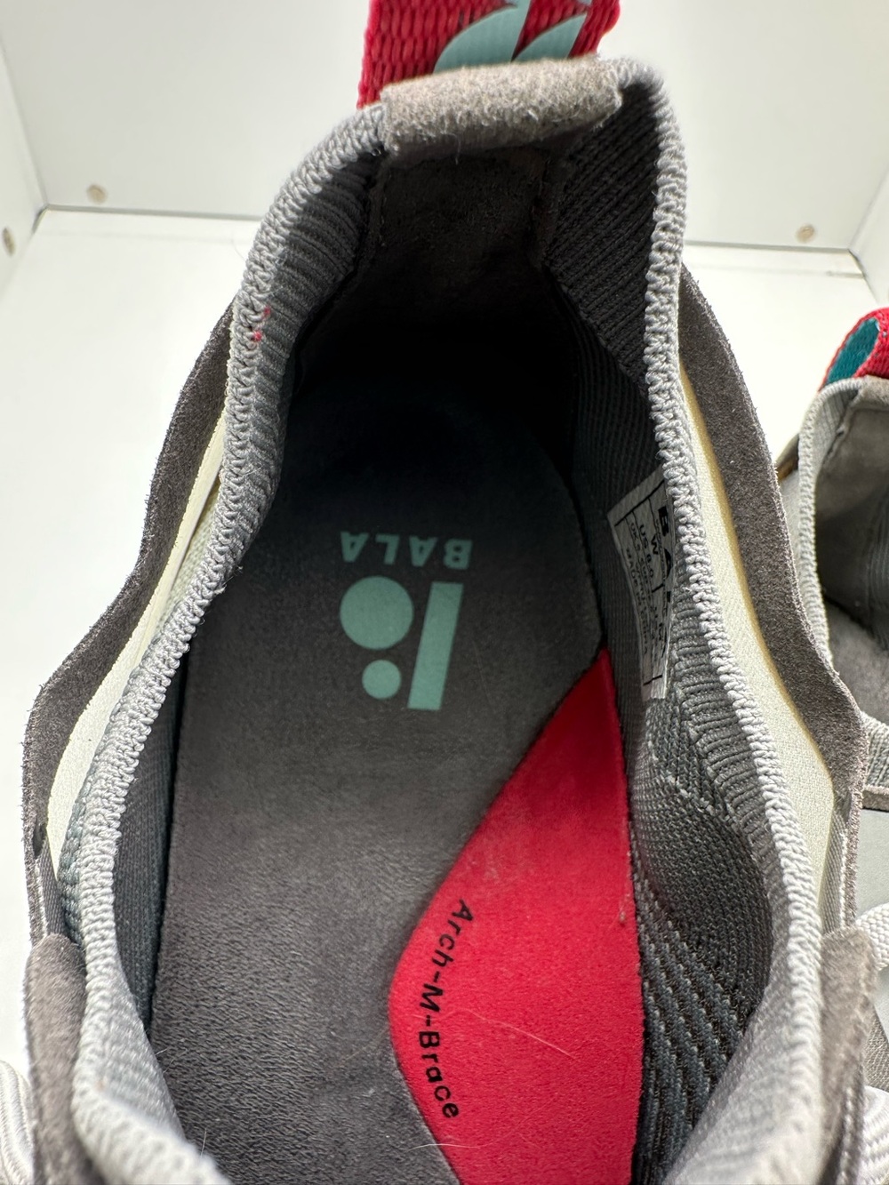 BALA Nursing Sneakers Shoes Women’s Size 8 - Picture 11 of 11